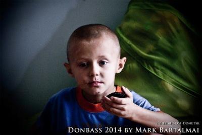Kinder von Donezk. Foto-Report Mark Bartalmai