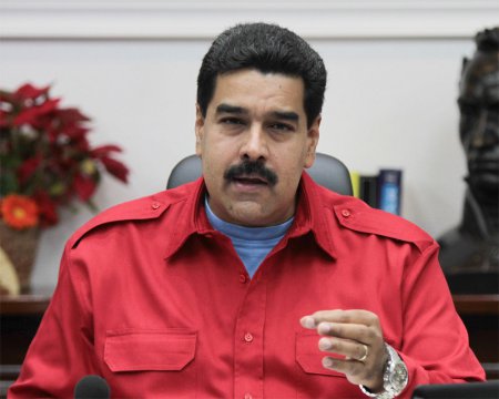 Мадуро потребовал от Запада прекратить поиски предлога для войны против России