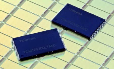 Toshiba начинает производство 15 нм NAND памяти