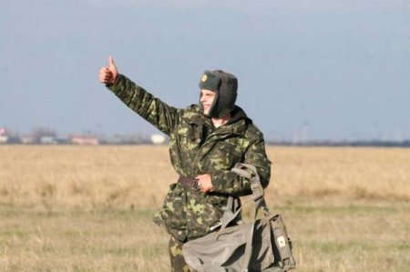 Два контрактника ВСУ прорываются домой в ДНР из Николаева