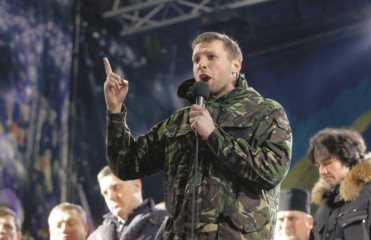 Парасюк: Публикуемое число пострадавших на Донбассе можно легко умножать на три