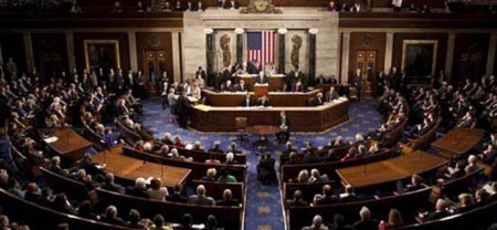 Американские сенаторы призывают ужесточить санкции против России и предоста ...