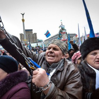 Янукович воровал, а Порошенко и Яценюк — это вообще «***дец» — прозрение ма ...