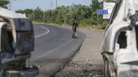 Два бойца "Правого сектора" в Мукачево взяли в заложники 6-летнего ребенка