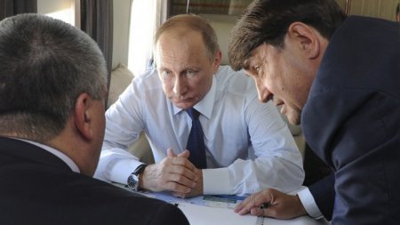 Forbes: «Политбюро 2.0» копает под Путина - пока не стало хуже