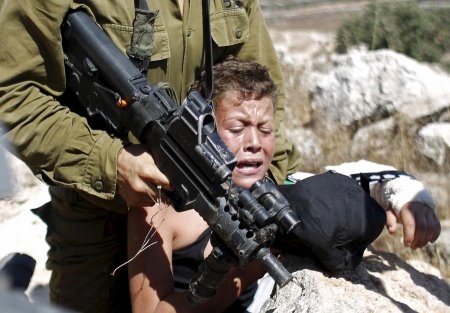 Американский правозащитник: Задача Израиля – создать палестинцам жуткие условия жизни