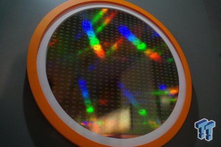 AMD может столкнуться с нехваткой памяти HBM2