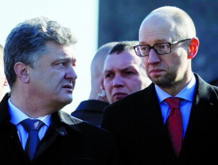 Порошенко и Яценюк хотят добить беженцев с Донбасса на Украине