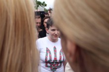 Савченко – журналистам: Вы же как шакалы