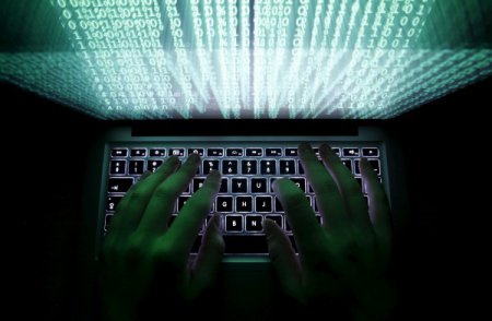 Хакеры похитили 3 млрд рублей с помощью уникального вируса