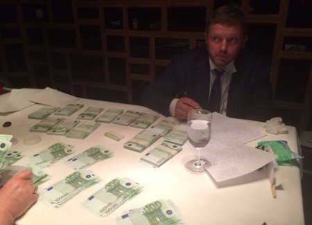 Губернатора Кировской области - Никиту Белых - задержали за взятку в 400 тысяч евро