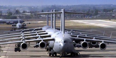 Власти Турции задержали командира авиабазы, где базируются самолеты США