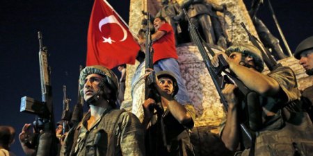 СМИ узнали о роли российской разведки в предотвращении переворота в Турции