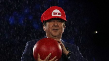 Пользоваетли соцсетей оценили образ премьер-министра Японии на закрытии Оли ...