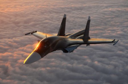 Бомбардировщики Су-34 выполнили полеты в стратосферу в сверхзвуковом режиме