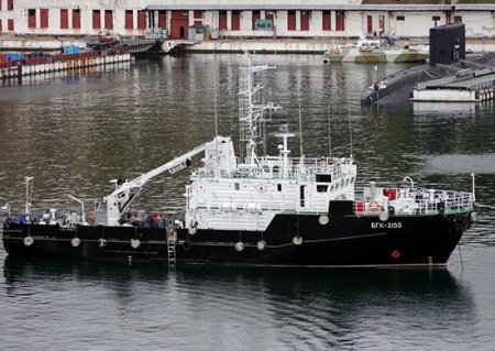 Новейший катер Черноморского флота «нащупывает дно»