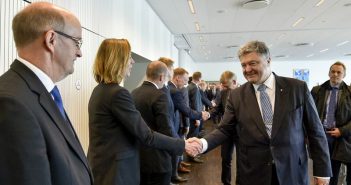 Порошенко призвал датские компании инвестировать в Украину