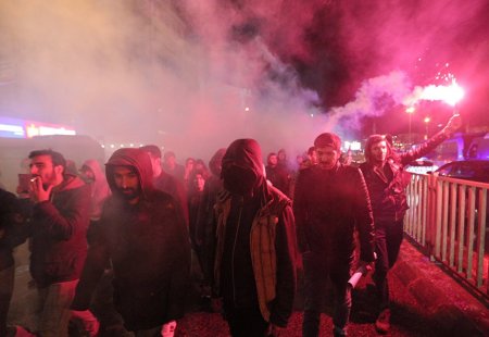 Турецкий референдум расколол общественность: в Стамбуле прошли протесты
