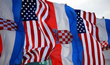 Хорватия пытается заработать на нацизме?