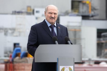 «Начинаем шалить на границе»: Лукашенко обеспокоен откатом в отношениях с Р ...