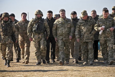 «Это не приблизит мир в регионе»: почему Порошенко продолжает продвигать ввод миссии ООН в Донбасс