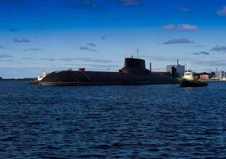 Тяжёлый подводный крейсер Северного флота "Дмитрий Донской" прибыл в Северодвинск - Военный Обозреватель