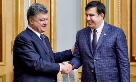Деньги, паспорт, новые силы: Саакашвили подписал протокол о незаконном пересечении границы‍ Украины