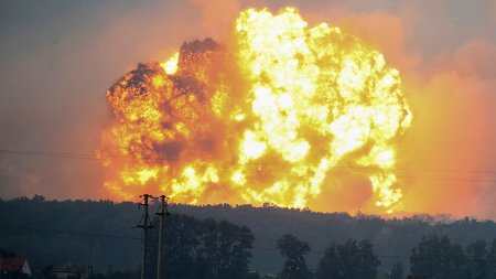 Большой взрыв: как пожар на военном складе под Винницей рассорил партии Порошенко и Яценюка