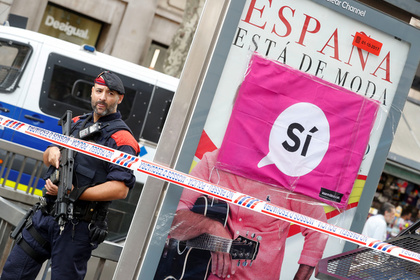 Полиция Каталонии отказалась подчиняться испанской власти