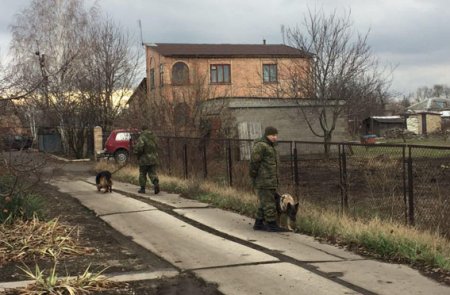 40 тысяч для «ветеранов АТО». За что на Донбассе зарезали семью кума Януковича