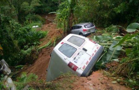 Сильные дожди затопили остров Мартиника