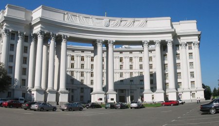 МИД направил РФ ноту протеста в связи со сменой адвоката Сущенко