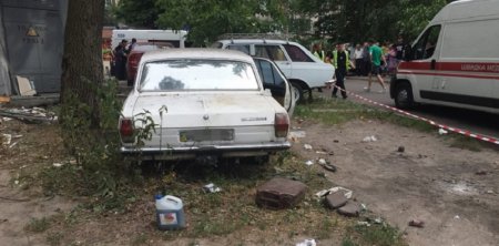 В Киеве четверо детей пострадали при взрыве