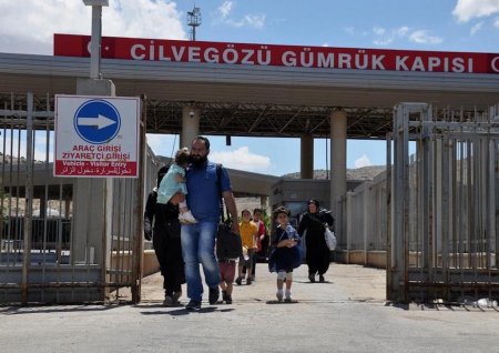 На выборах в Турции смогут голосовать сирийские беженцы