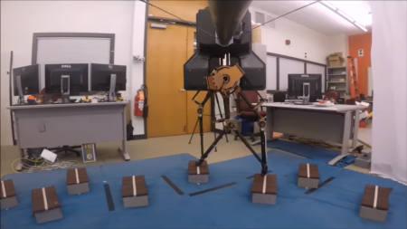 Инженеры создали первого в мире робота-внедорожника, прыгающего по ступеньках