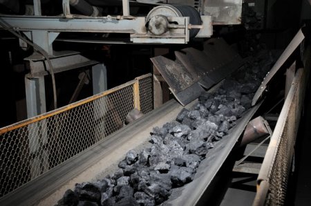 Путин поздравил работников угольной отрасли с Днём шахтёра