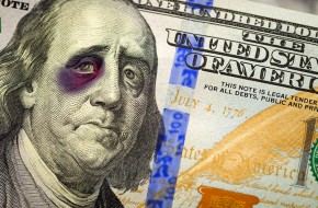 Обвал на 30%: почему дни доллара сочтены