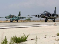 Российская авиация нанесла тяжелые удары по боевикам в провинциях Хама и Ид ...