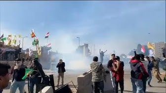 В Багдаде протестующие подожгли крышу здания на территории посольства США