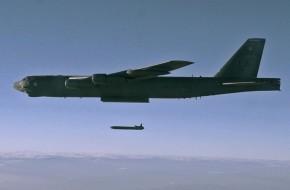 Ближний Восток замер: Бомбардировщики США уже прогревают моторы