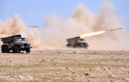 Жёстокие бои в Сирии: армия боевиков пошла на прорыв из Идлиба, 25 военных убиты и ранены