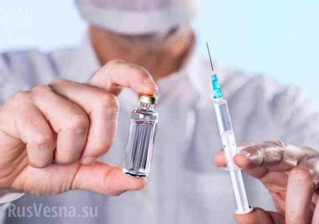 Минздрав РФ перечислил лекарства, которыми будут лечить коронавирус