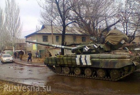 Обострение на фронте Донбасса: ВСУ наносят массированные удары и вывозят награбленное танками, ОБСЕ молчит (ФОТО, ВИДЕО)