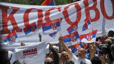 Людей в белых халатах недостаточно, чтобы Сербия вернула Косово