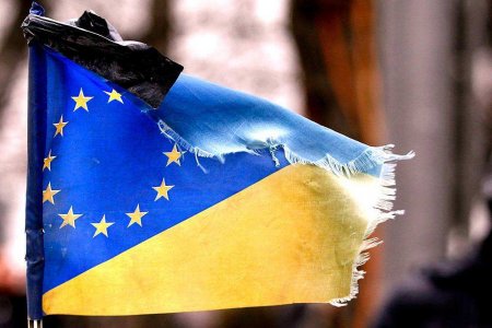 В Европарламенте пригрозили отобрать у Украины безвиз и транш в 1,5 млрд евро
