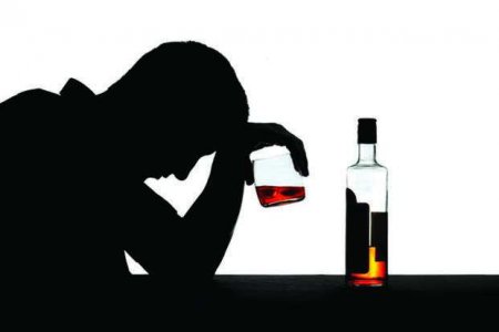 Учёные рассказали о влиянии алкоголя на развитие рака