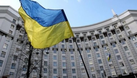 Украинский Кабмин одобрил законопроект предполагающий отказ Киева от Минских соглашений.
