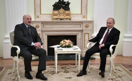 «Хорошая обстановка»: Путин и Лукашенко провели встречу в Русском музее (ФОТО)