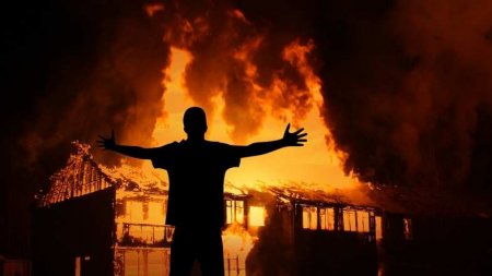 Масштабный пожар в Киеве: огромные убытки понесла компания, помогавшая ВСУ (ФОТО, ВИДЕО)
