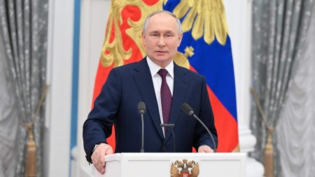Отступать — никогда: Путин заявил о готовности россиян защищать страну